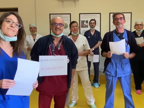 Mogol riscrive "Il mio canto libero": ecco l'inno dei medici contro il coronavirus