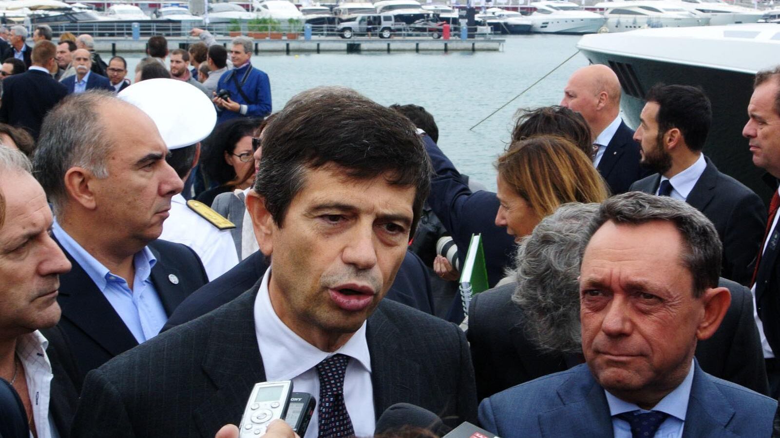 Il ministro Lupi: «Controlli fiscali una volta sola». In arrivo un protocollo d'intesa
