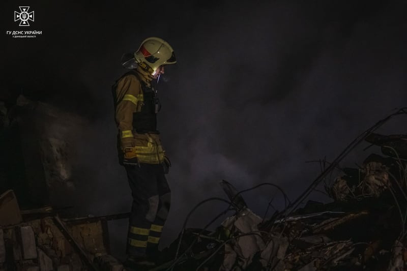 Le conseguenze dell'attacco missilistico russo nel Donetsk 6