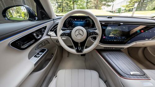 Nuova Mercedes Classe E 2023, guarda tutte le foto 9