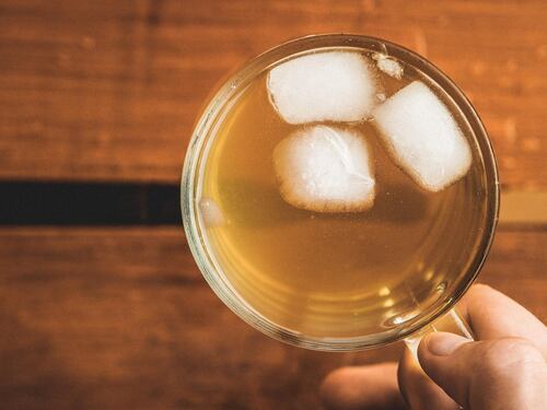 Infusi dissetanti e rinfrescanti per l'estate