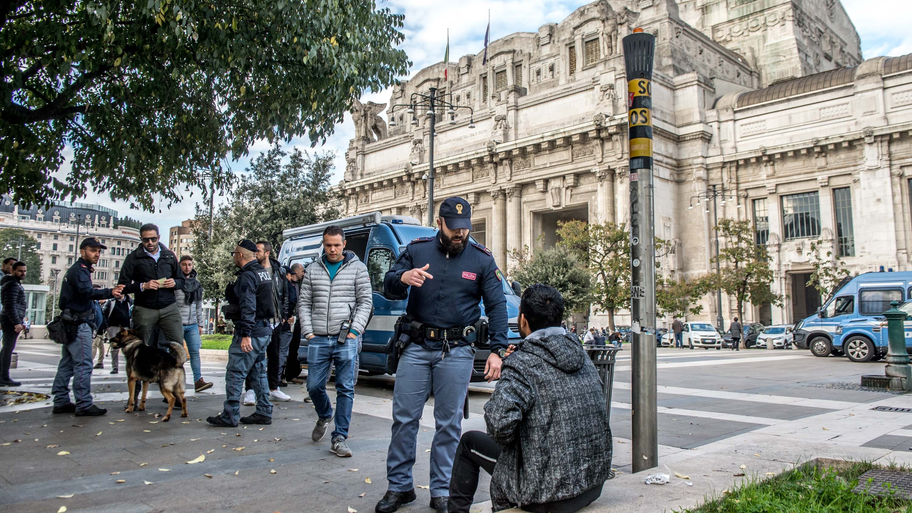Disabile violentata e poi venduta a un altro stupratore: ennesimo orrore in zona stazione a Milano