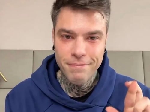 Sintomi, fattori di rischio e cura: ecco qual è la malattia di Fedez
