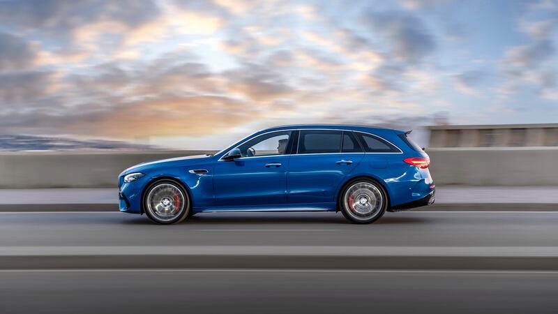 Mercedes-AMG C 63 S E Performance, guarda la gallery 13