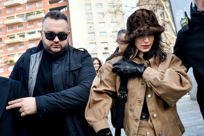 Bella Hadid hot per Bulgari: foto 15