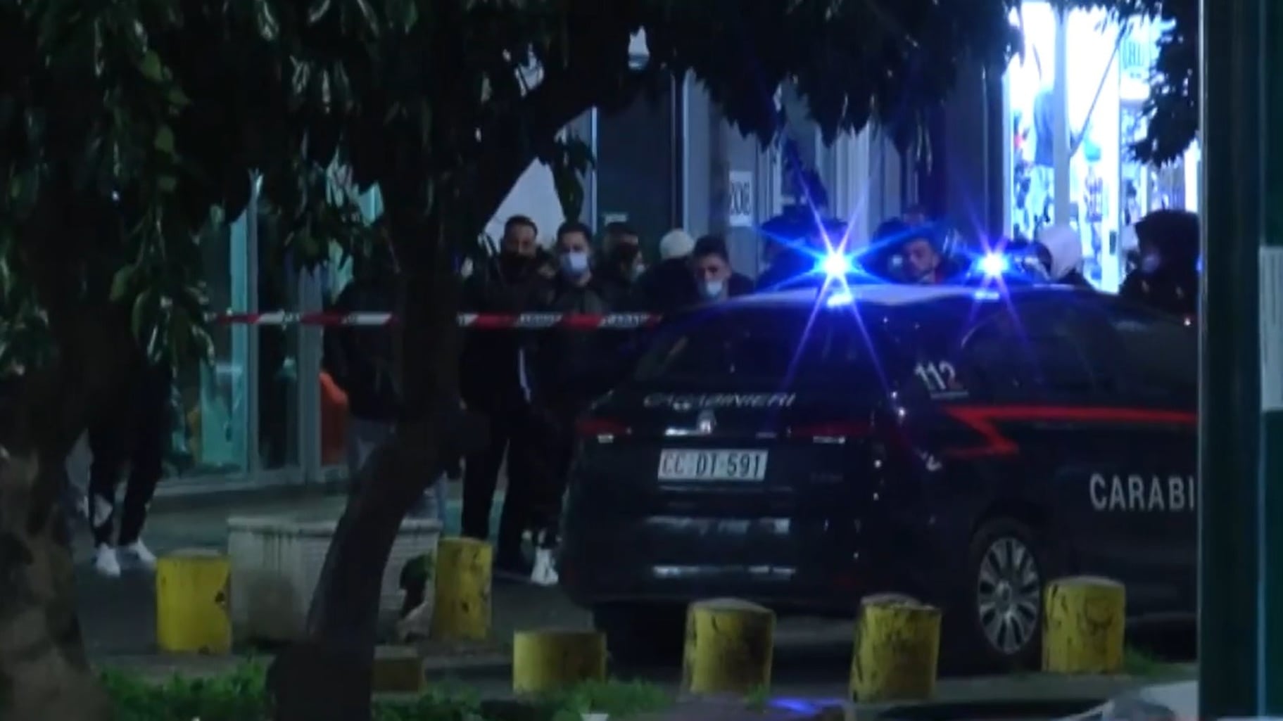 I tagli con le forbici e poi lo sfregio con l'acido: la violenza della donna sul 43enne a Udine