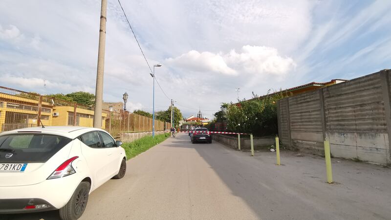 Coppia trovata morta nel Napoletano: i carabinieri sul posto 2