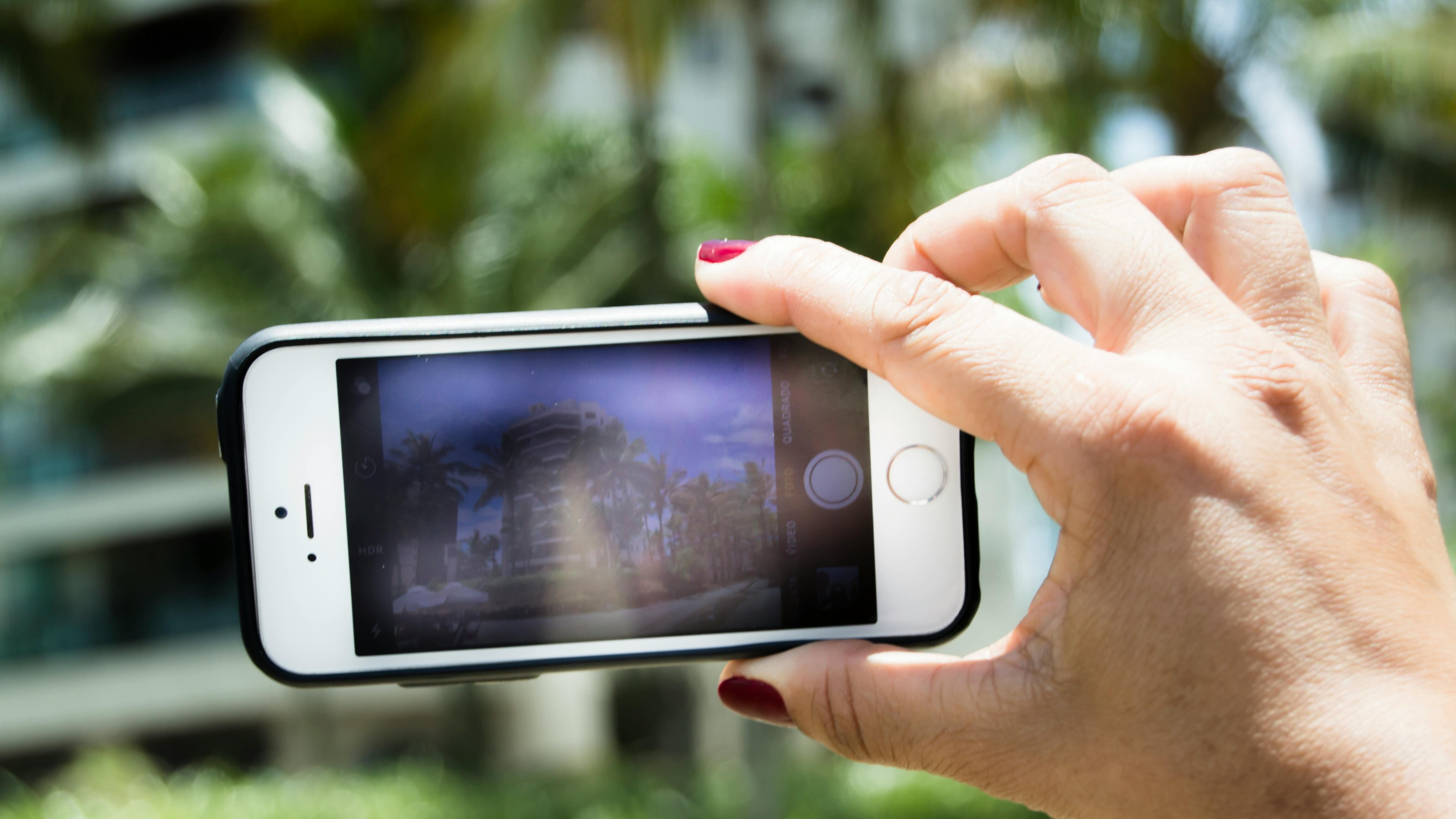 Instagram, cambia la qualità delle nostre foto: per chi è disponibile la "Modalità notte"