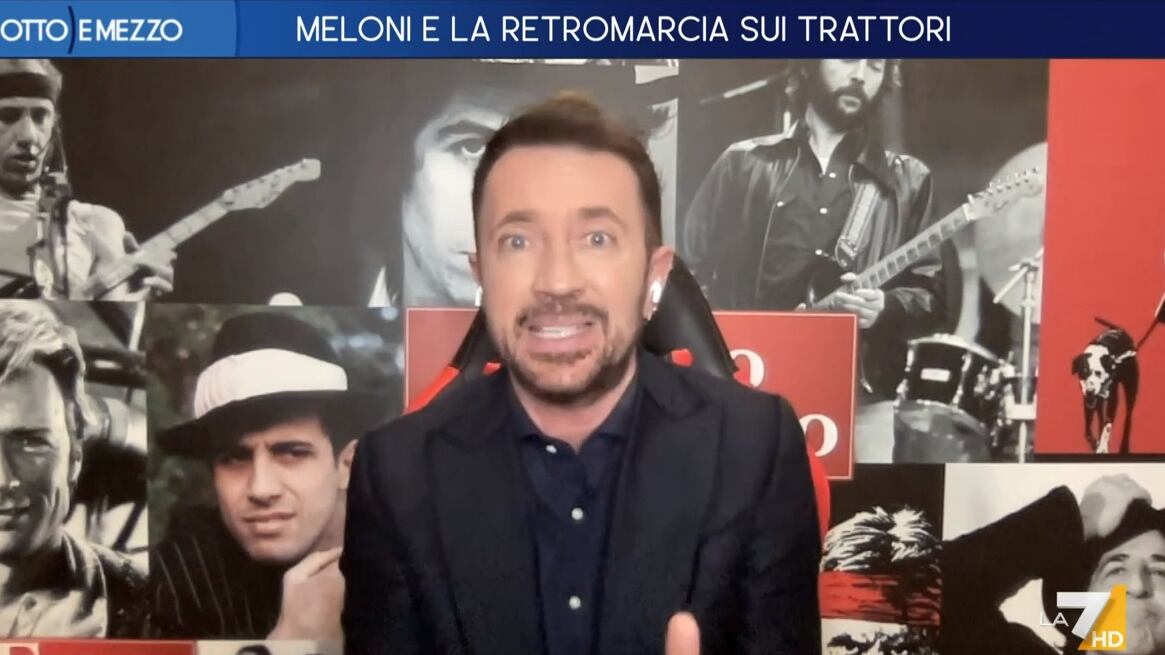"Ricordate Grillo e Benigni?". Scanzi rimpiange i Festival militanti
