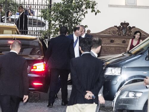 Il Pdl difende Alfano: "Senza di lui esecutivo a casa"