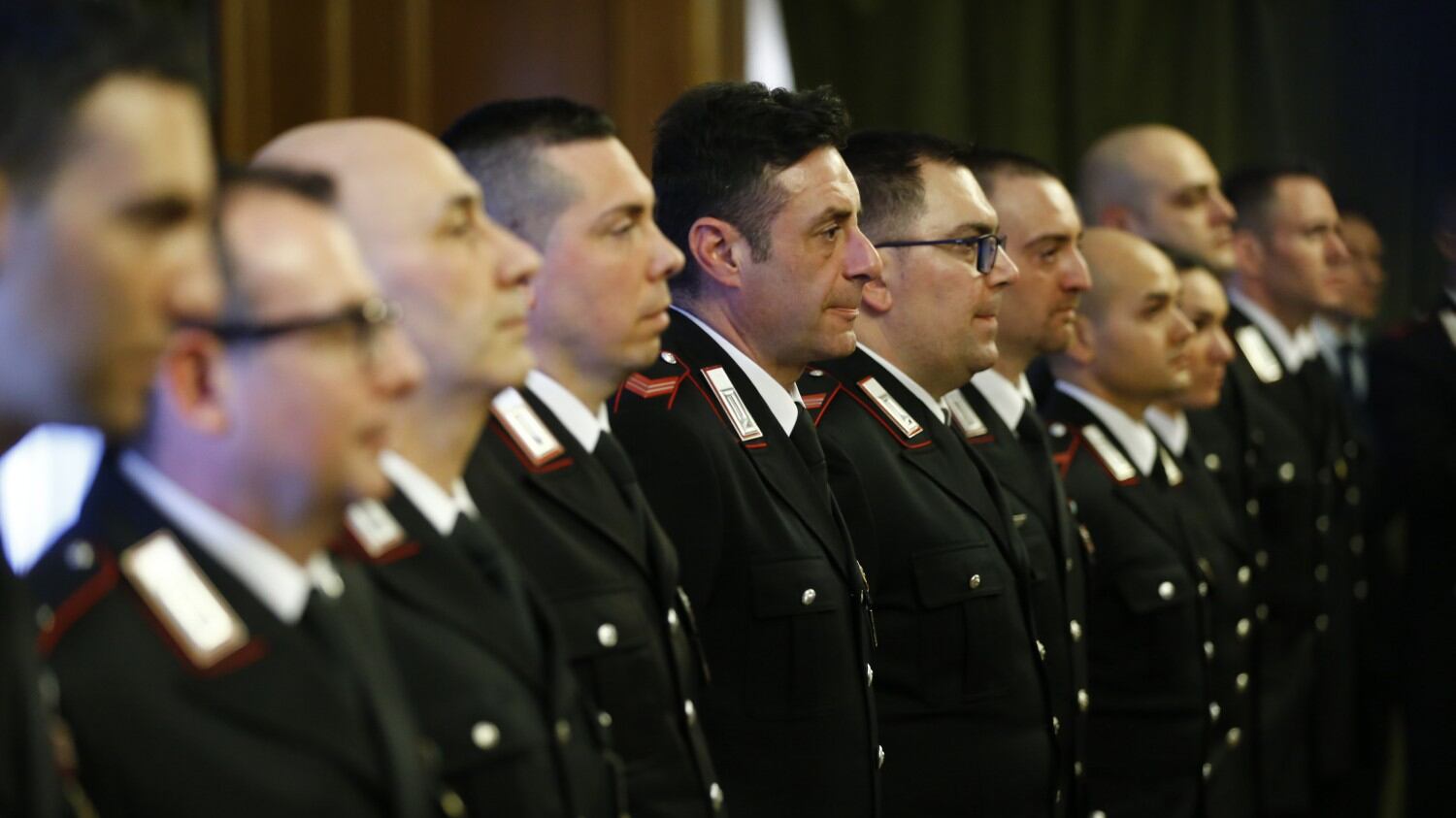 "Nostro compito salvare le vite" Premiati gli 11 carabinieri eroi