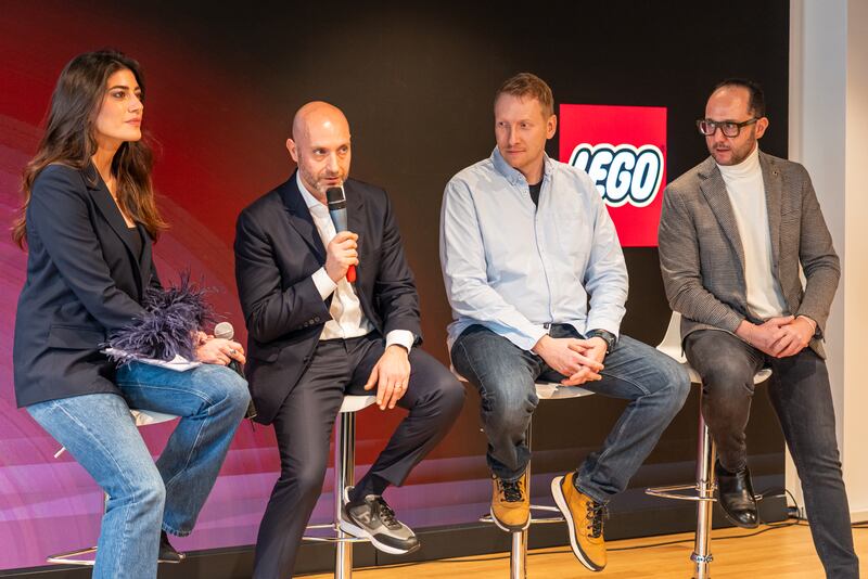 Lego presenta il nuovo set Lego Technic Ferrari SF-24 1