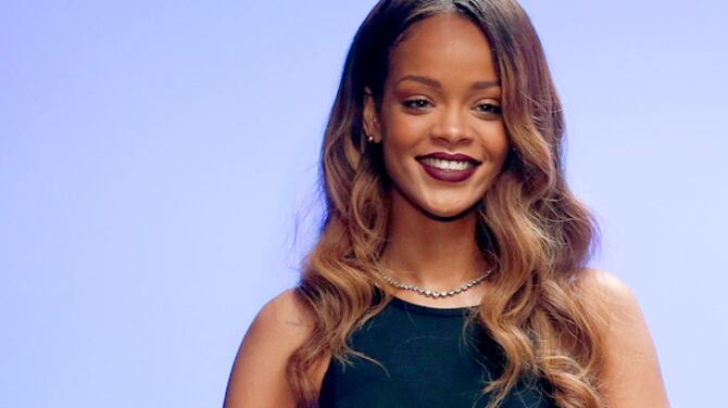Rihanna: posticipato il tour mondiale della cantante