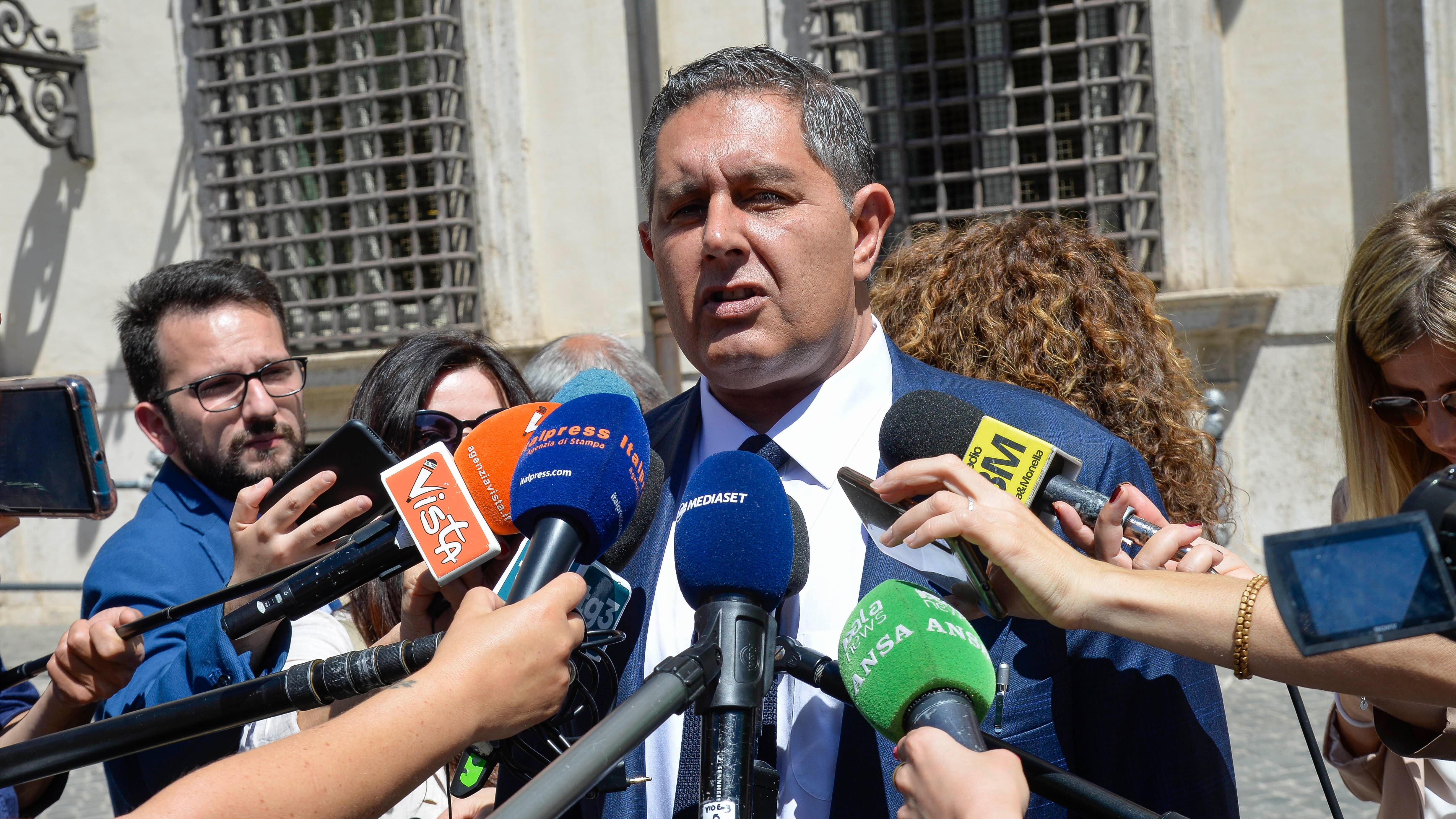 Toți replica a tono a chi dice no al rigassificatore (Fazio compreso)