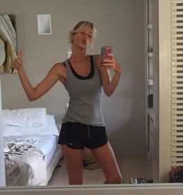 Alessia Marcuzzi sexy ed elegante 16