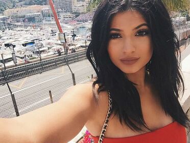 Kylie Jenner mostra il seno su Instagram 4