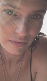 Bianca Balti sexy in spiaggia 3