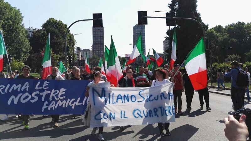 Milano, corteo contro l'accoglienza 4