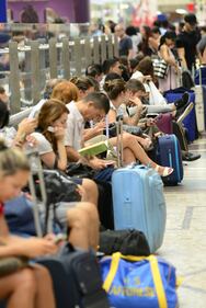 Genova, treni in ritardo dopo il crollo del ponte  2