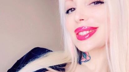 Sabrina Sabrok, la pornostar argentina "extraterrestre"