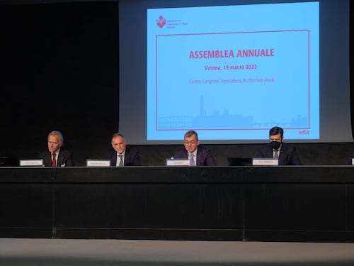 "Via l'Imu per le fiere, rimodulare il Pnrr per il turismo"