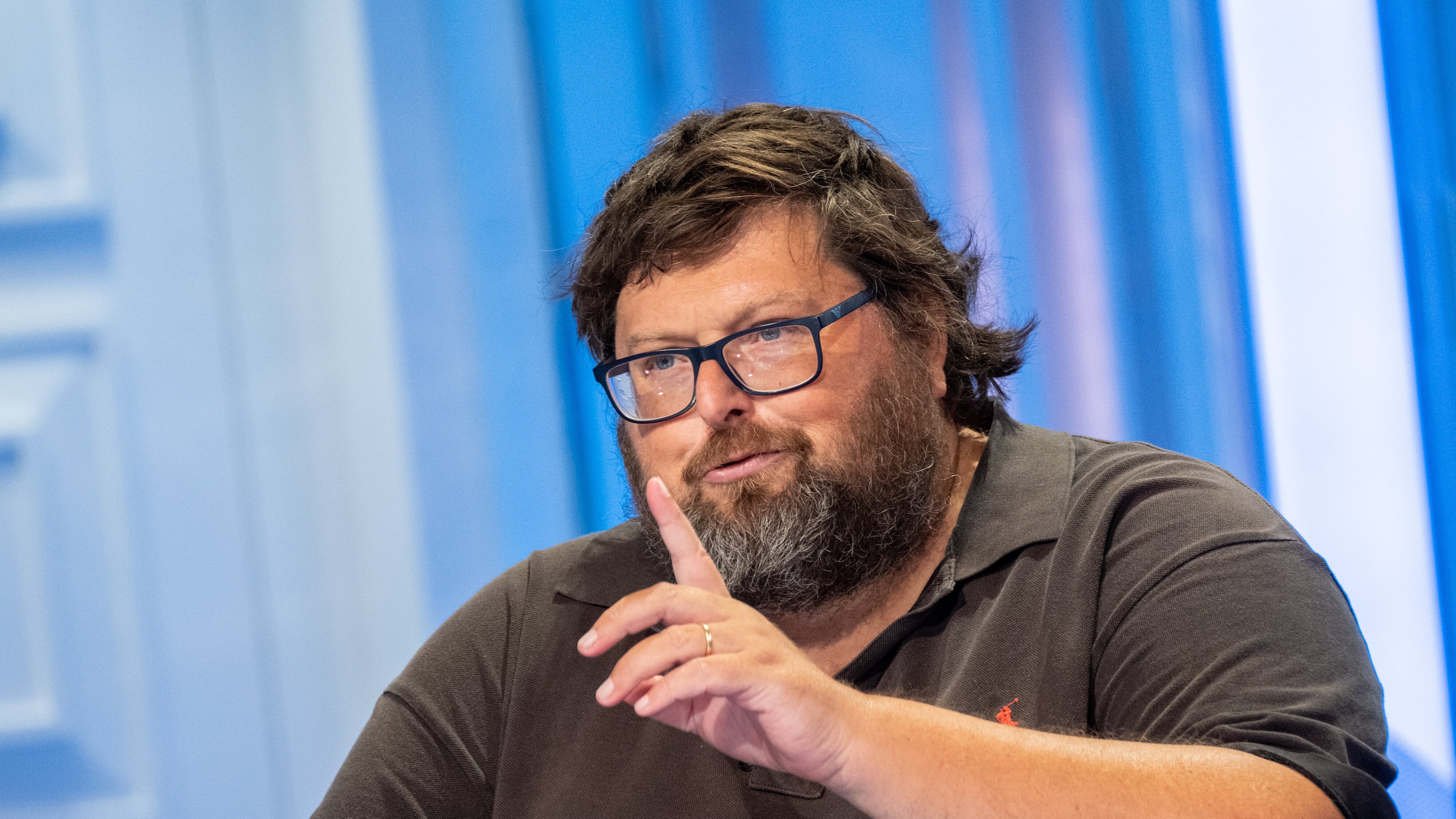 Adinolfi ai pm: "Non frego le vecchiette, mi denuncia solo chi ha perso"