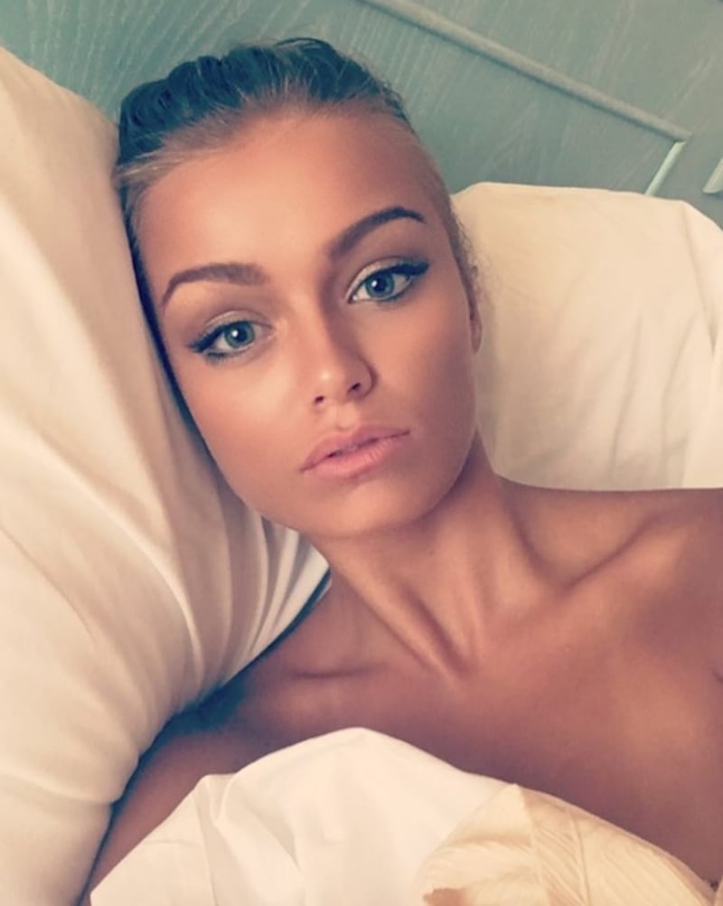 Mercedesz Henger, lato b esplosivo 3