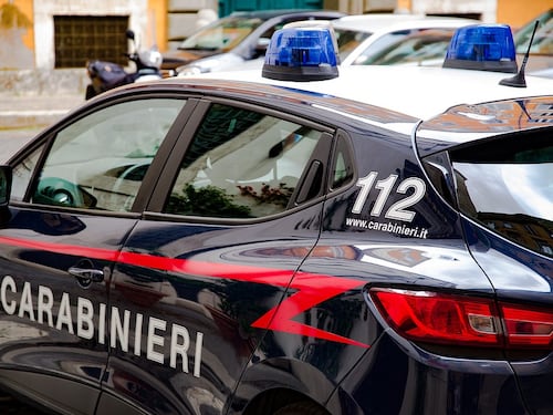 Brindisi, aggrediti due migranti con spranghe e bastoni