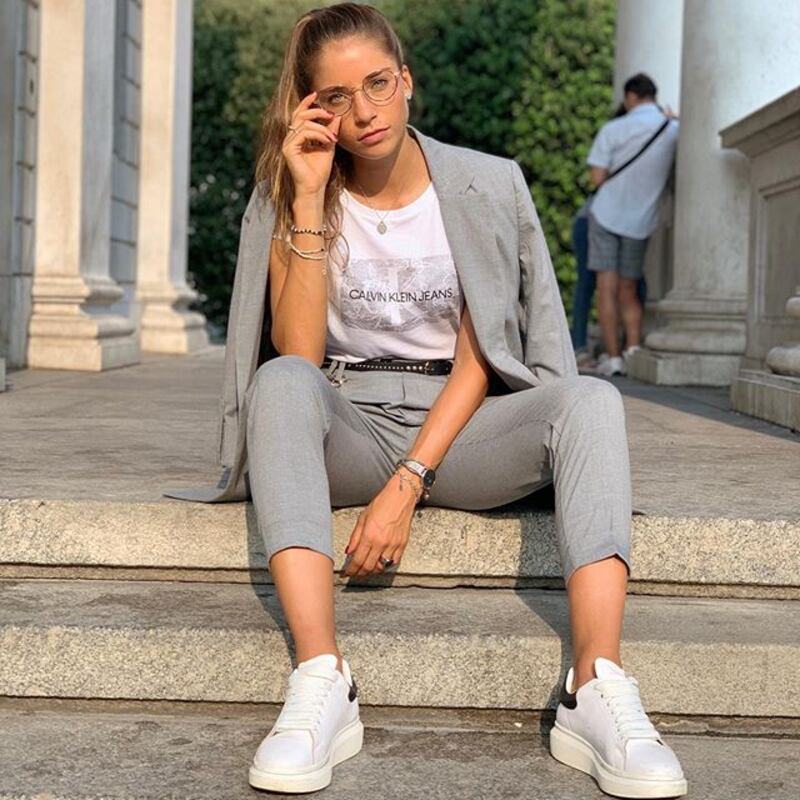 Eleonora Goldoni si prende la scena sui social 11
