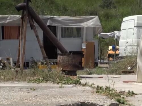 Campi rom, da via di Salone a Ponte delle Valli è allarme roghi tossici