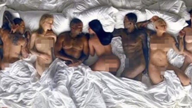 Taylor Swift "arrabbiata e tradita" per la (falsa) comparsata nuda nel video di Kanye West