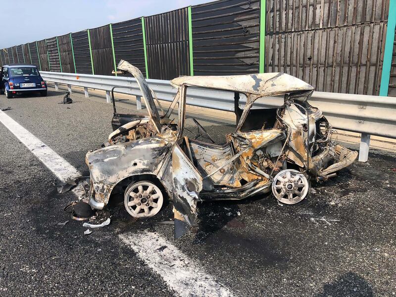 Tragedia sulla Torino-Pinerolo: padre e figlia morte nel rogo dell’auto 2