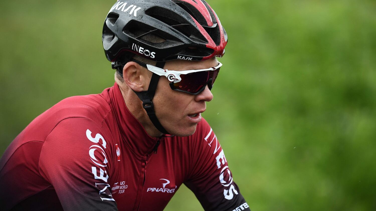 Froome, una scivolata frantuma il sogno Tour. E getta ombre sul futuro