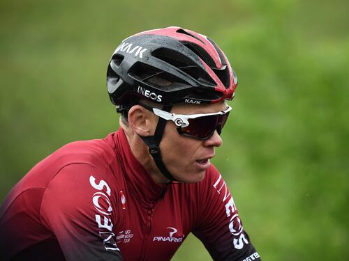 Ciclismo, il campione Froome cade e finisce in ospedale con diverse fratture