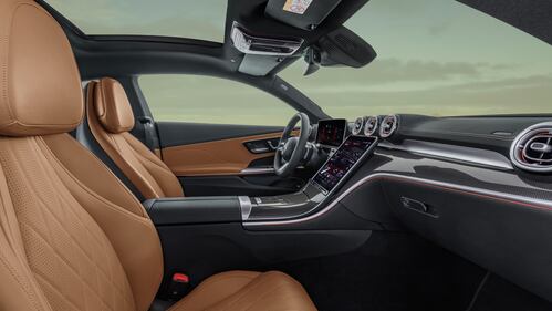 Mercedes CLE 200: la gallery della coupè mild-hybrid benzina 13