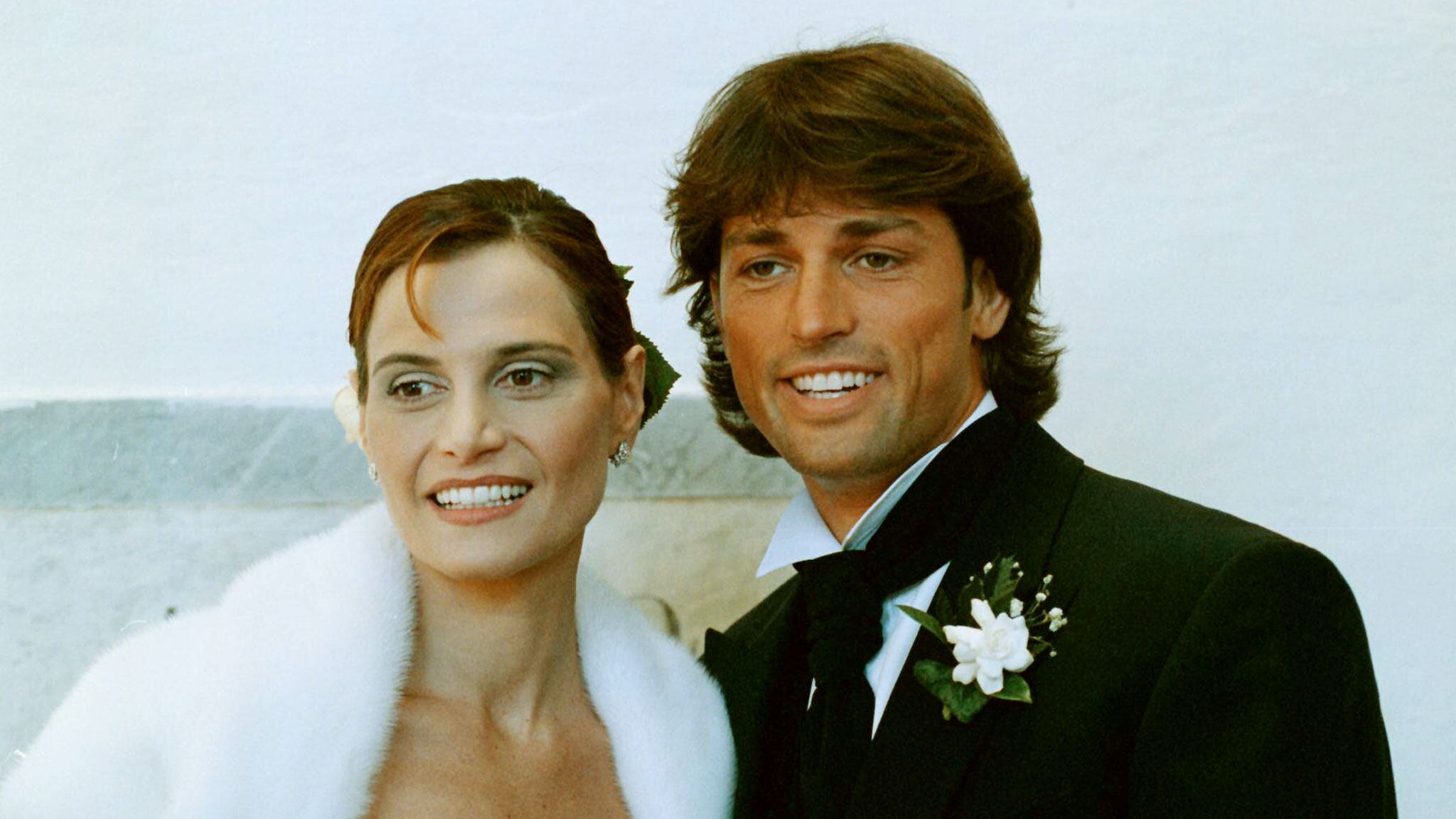 L'incontro organizzato, la fama, i tradimenti: la storia d'amore tra Simona Ventura e Stefano Bettarini