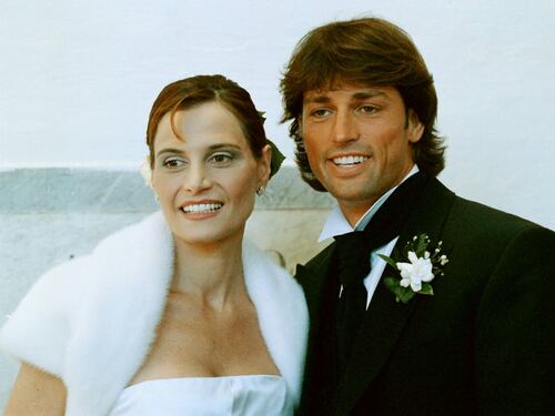 L'incontro organizzato, la fama, i tradimenti: la storia d'amore tra Simona Ventura e Stefano Bettarini
