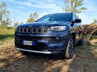 Jeep Compass e-Hybrid: guarda la gallery della prova su strada  3