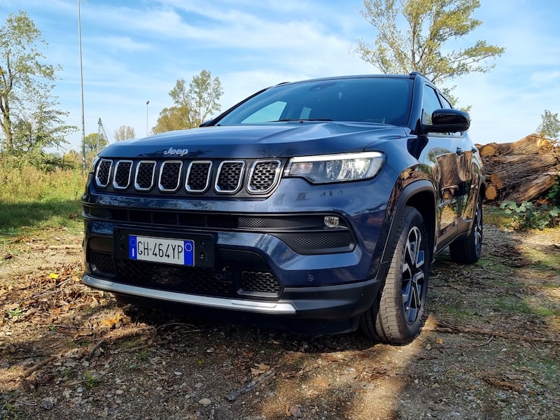 Jeep Compass e-Hybrid: guarda la gallery della prova su strada 3
