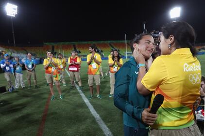 "Mi vuoi sposare?", la proposta di nozze (gay) dopo la finale del rugby 9