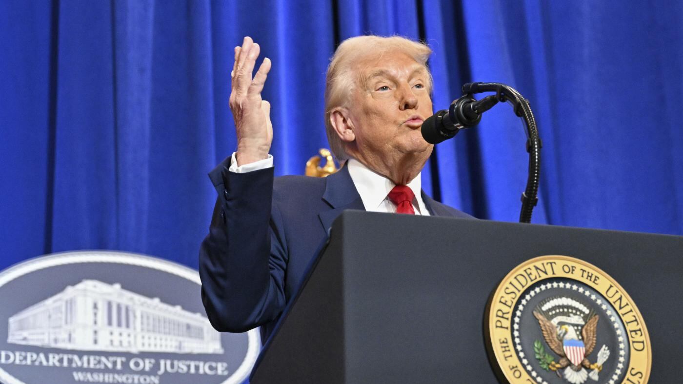 Trump: "A breve intesa sulle terre rare con Kiev". Il Cremlino avverte: "Nessuna firma a Riad" | La diretta