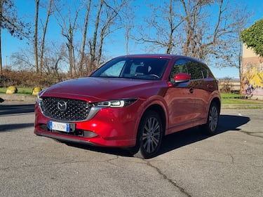 Mazda CX-5 2023, guarda le foto 6