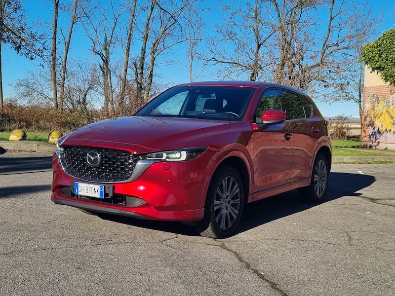 Mazda CX-5 2023, guarda le foto 6