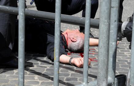 Sparatoria davanti Palazzo Chigi 4