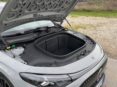Mercedes CLA 250+: tutte le foto 1
