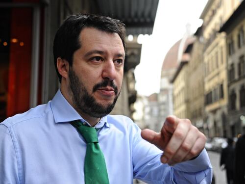 Salvini si candida a sindaco: "Sfiderò Pisapia nel 2016"