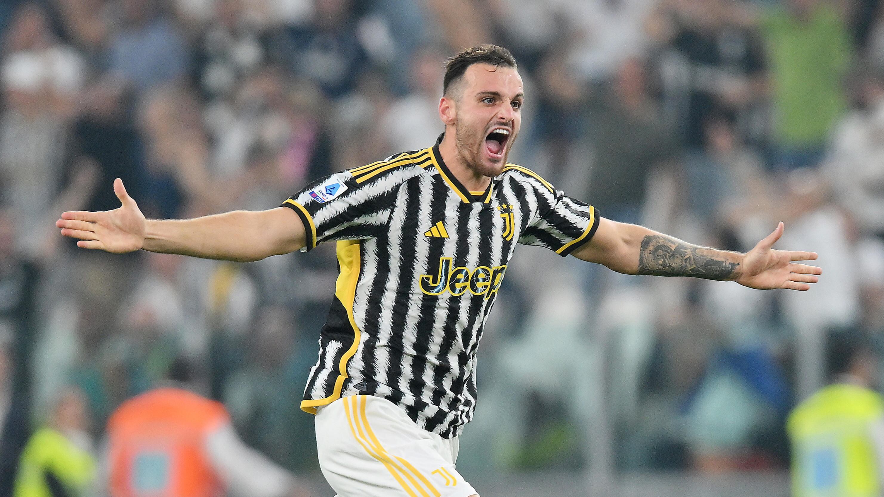 La Juventus vince il derby contro il Toro. Bianconeri a meno due dall'Inter