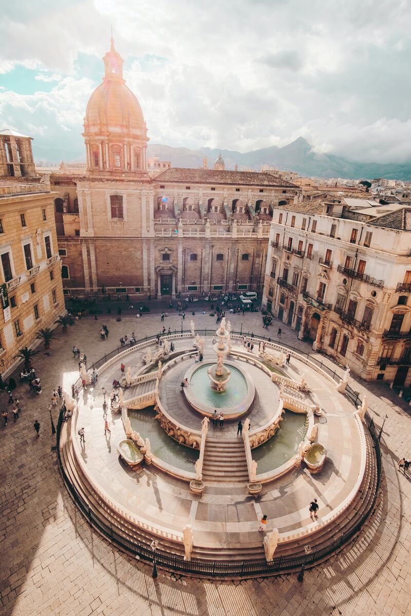 Fontana piazza Pretoria