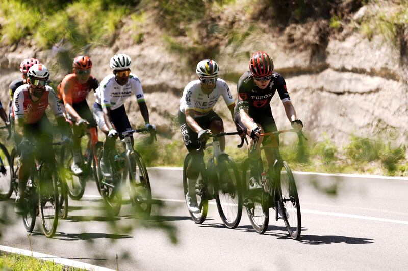 Giro 2024 tappa 8 fuga salita