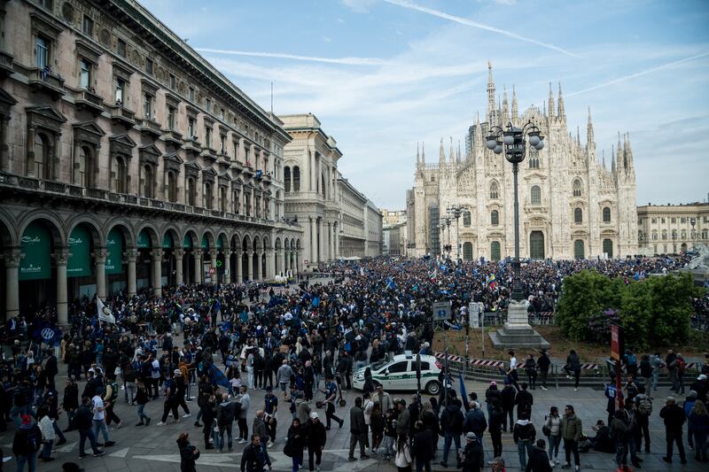 Milano si colora di nerazzurro: le immagini più bella della festa dell'Inter 13